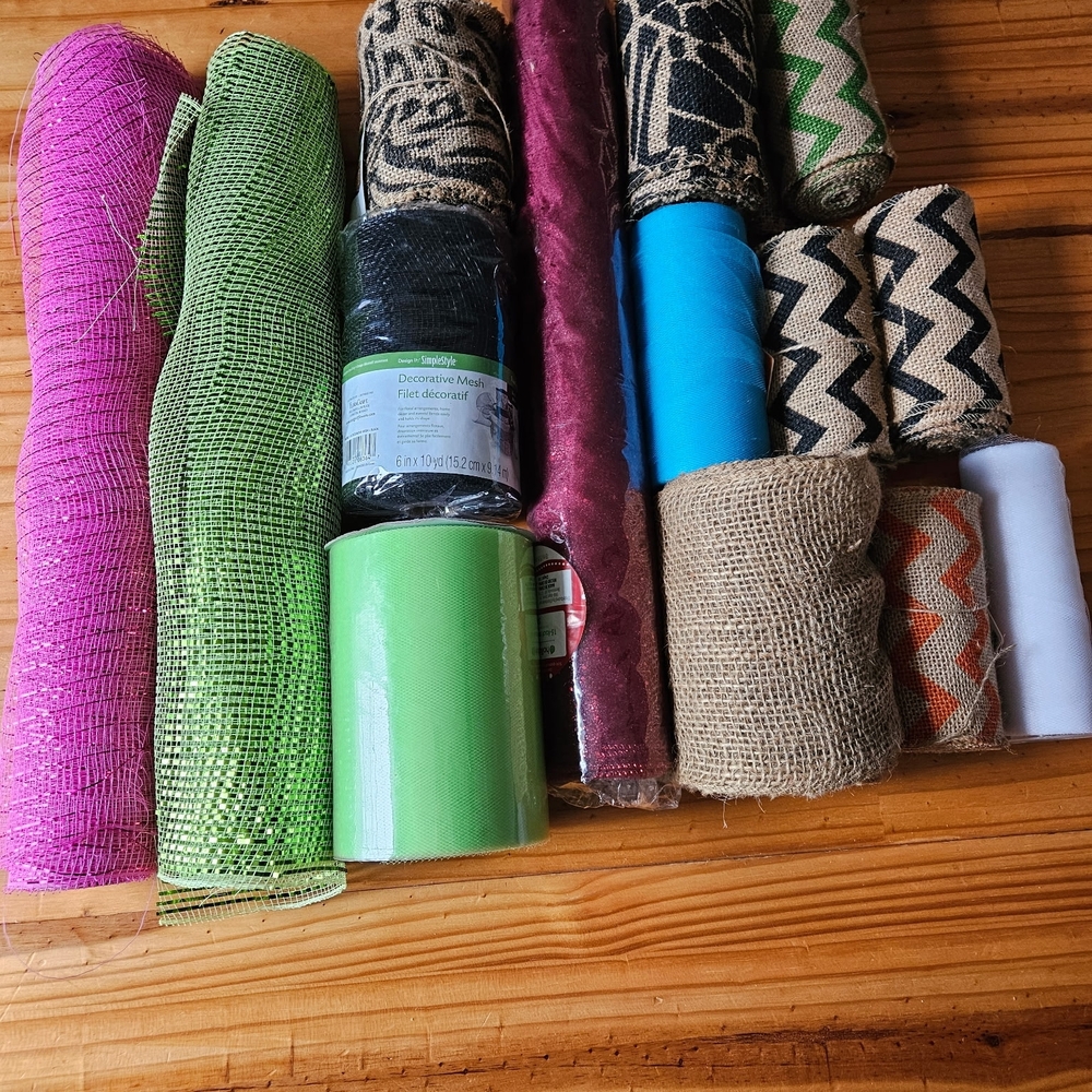Assorted Crafting Mesh and Burlap Rolls